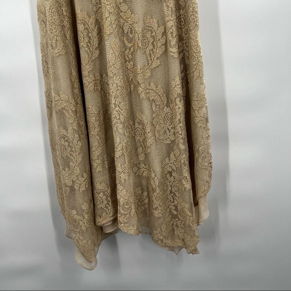 Patra cream lace overlay dress size 10 sleeveless - Picture 3 of 9